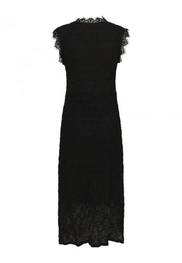 Вязаное платье