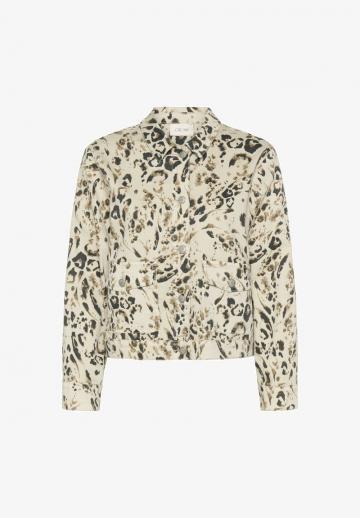 Джинсовая куртка