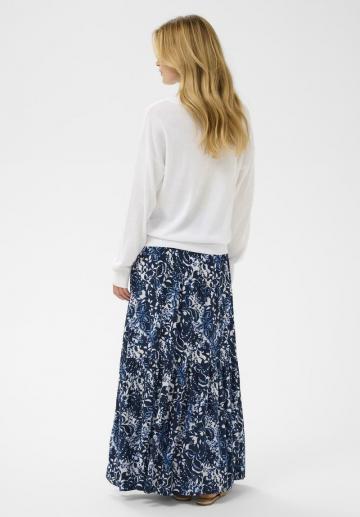 Пуловер с вырезом V