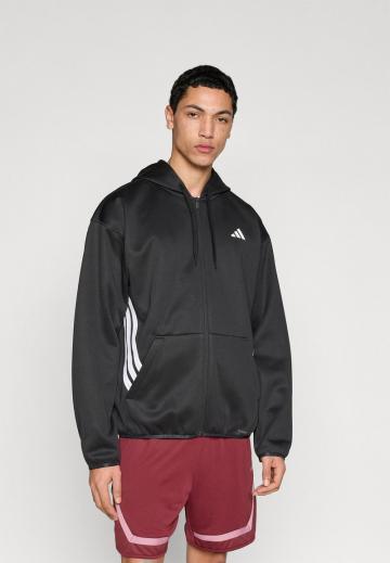 Спортивная кофта