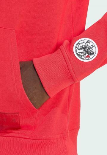 Спортивная кофта