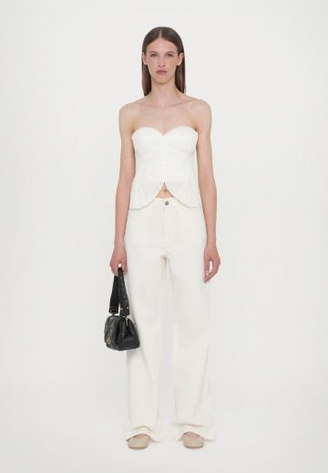 Топ без бретелек