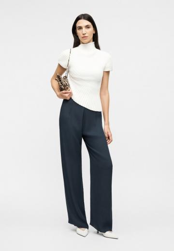 Прямые брюки