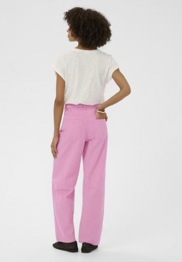 Свободные джинсы