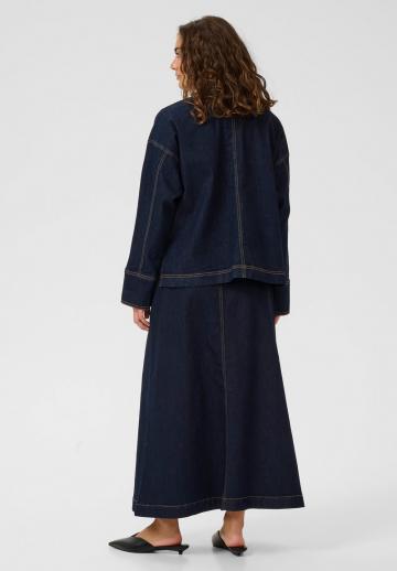 Джинсовая куртка