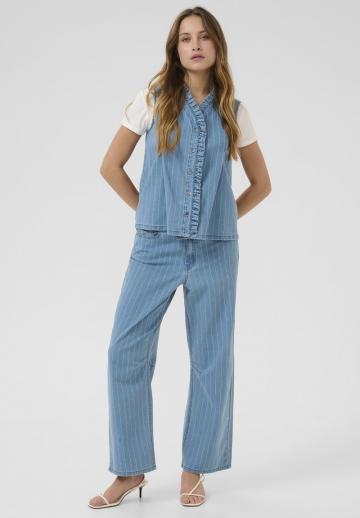 Свободные джинсы