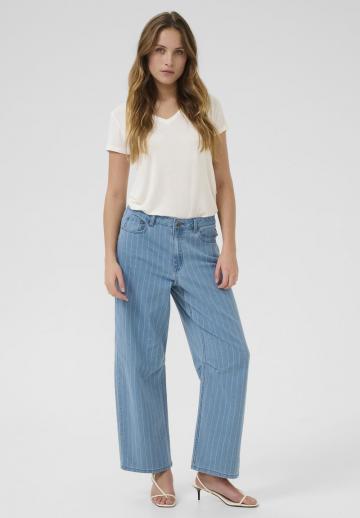 Свободные джинсы