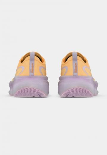 Беговые кроссовки