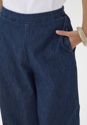 Свободные джинсы