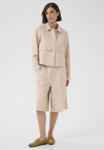 Блейзер с накладными карманами