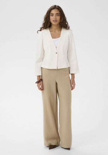 Короткий блейзер