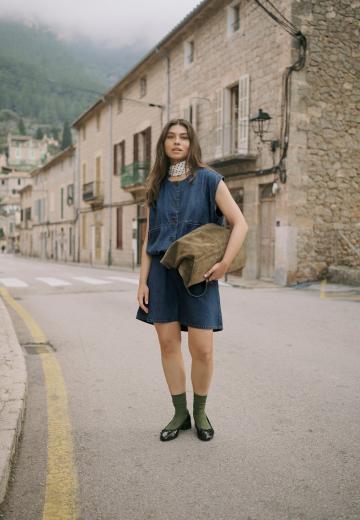 Джинсовая жилетка