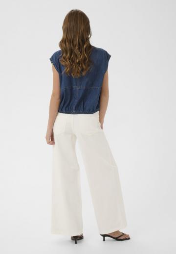 Джинсовая жилетка