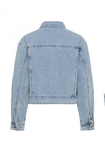 Джинсовая куртка