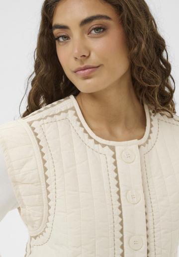 Стеганый жилет