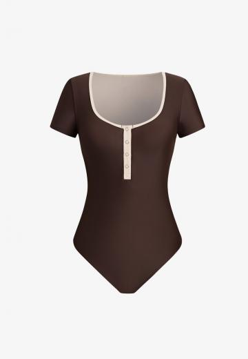 Слитный купальник