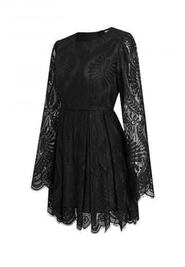 Короткое платье