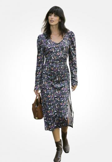 Платье футляр