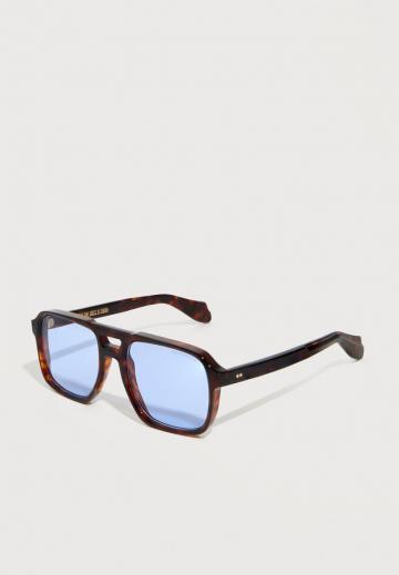 Солнечные очки