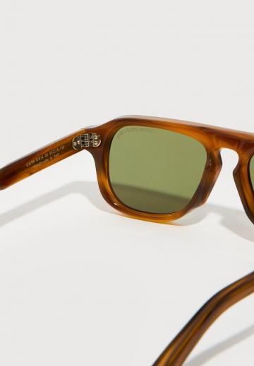 Солнечные очки