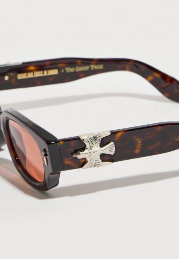 Солнечные очки