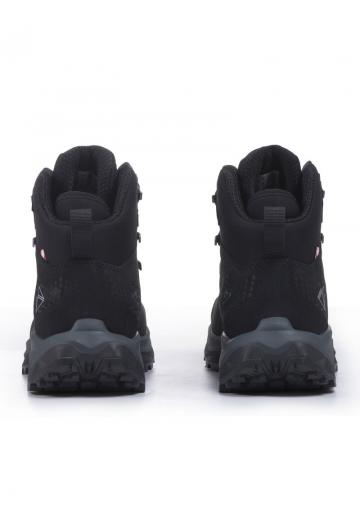 Походные ботинки