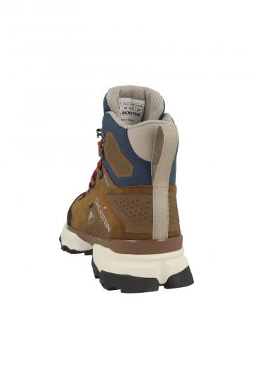 Походные ботинки