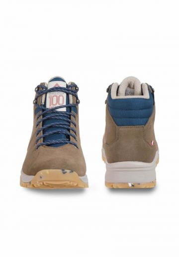 Походные ботинки