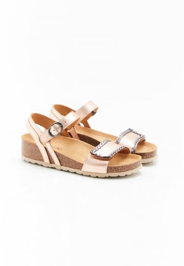 Босоножки на танкетке