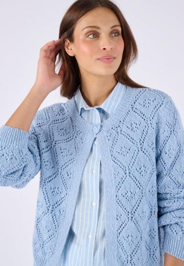 Вязаная кофта