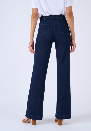 Клешеные джинсы