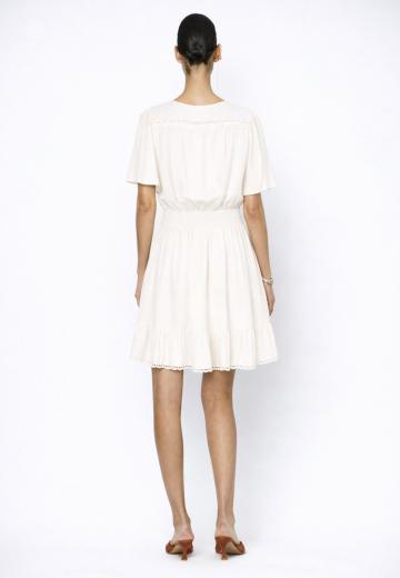 Короткое платье