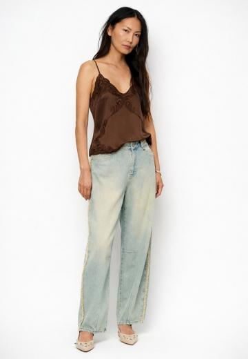 Топ на бретельках