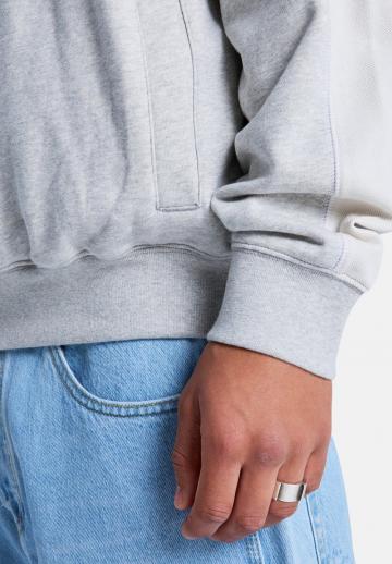 Спортивная кофта