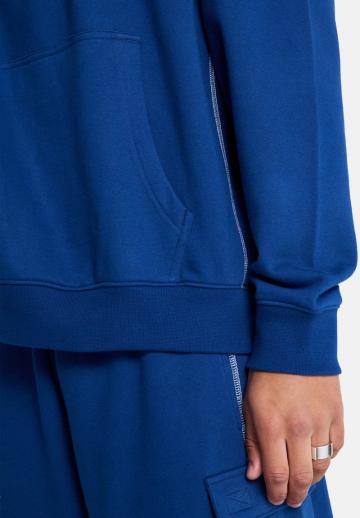 Спортивная кофта