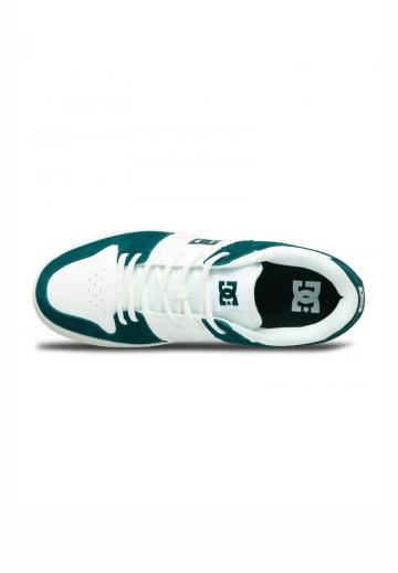 Походные кроссовки