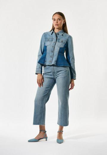 Джинсовая куртка