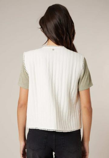 Джинсовая жилетка