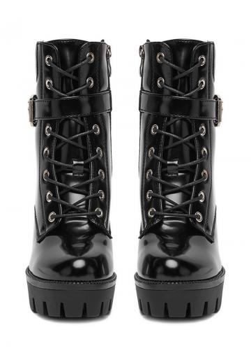 Высокие сапоги