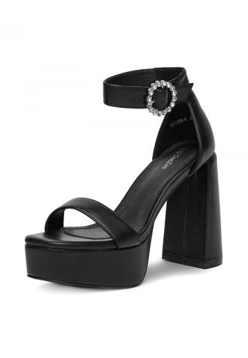 Босоножки на платформе