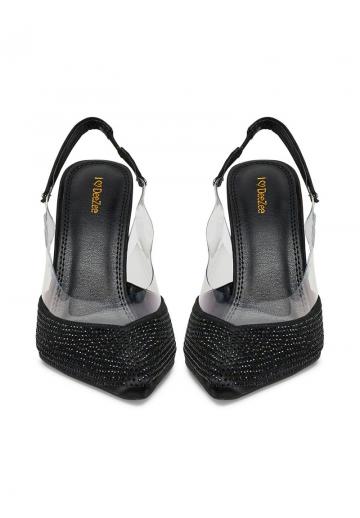 Туфли на высоком каблуке