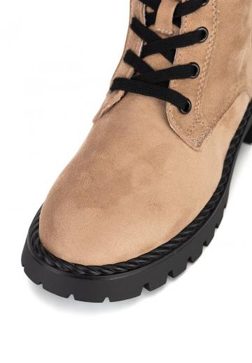 Полусапожки на платформе