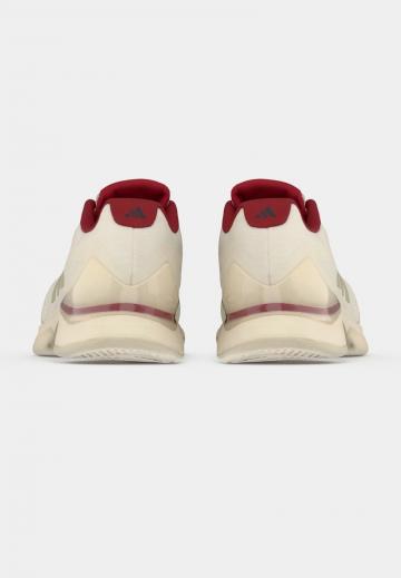 Теннисные кроссовки