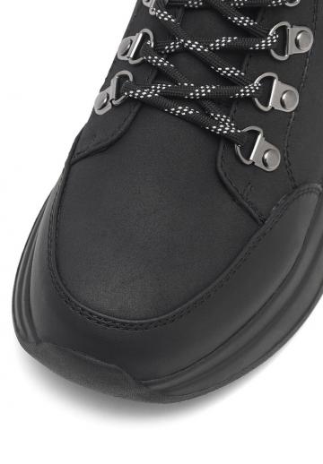 Полусапожки на платформе