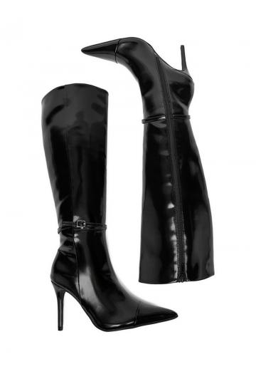 Высокие сапоги