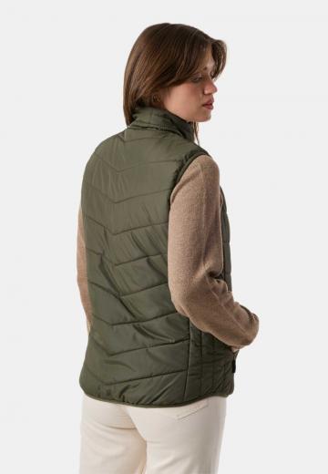 Стеганый жилет