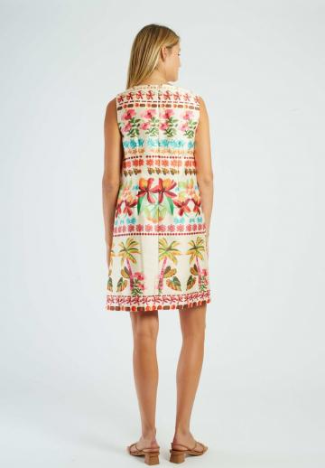 Короткое платье