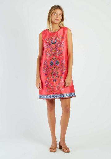 Короткое платье