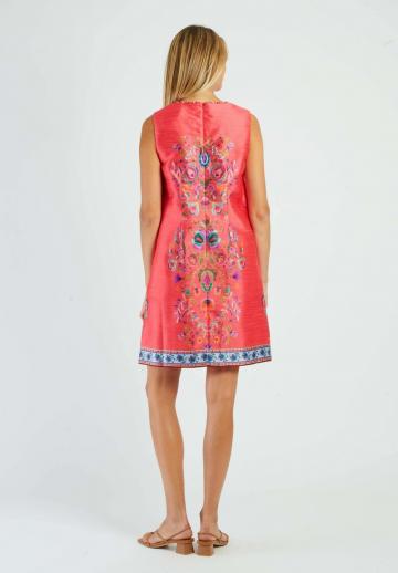 Короткое платье