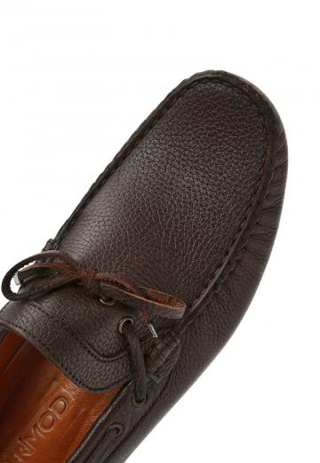 Ботинки на шнуровке